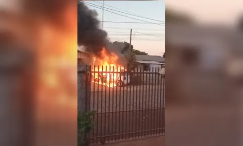 Corpo de Bombeiros atendem incêndio em Ivaiporã