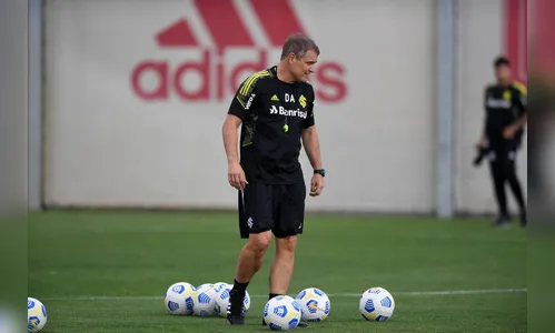 Diego Aguirre não é mais treinador do Internacional