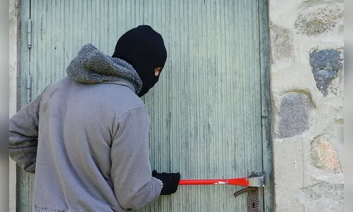 Empresa de produtos agrícolas é arrombada em Apucarana