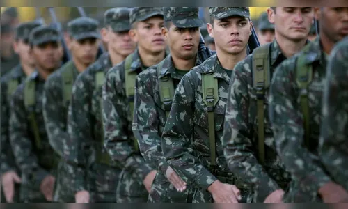 Exército proíbe militares de enviar fake news sobre a Covid