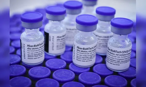 Governo deve receber 3,7 mi doses da Pfizer para crianças