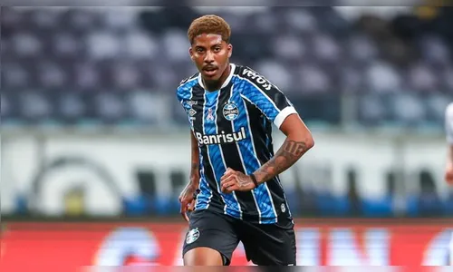 Grêmio anuncia afastamento de sete jogadores