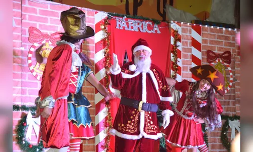 Grupo de teatro faz a abertura de Natal em Jardim Alegre