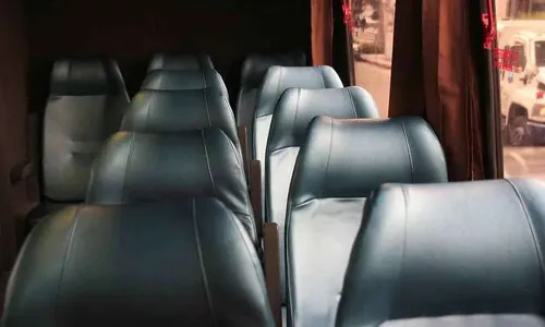 Homem é detido após abusar de mulher dormindo em ônibus