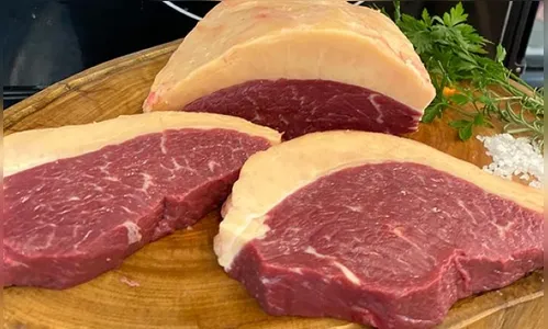 Homens roubam 100 kg de picanha avaliados em R$ 30 mil