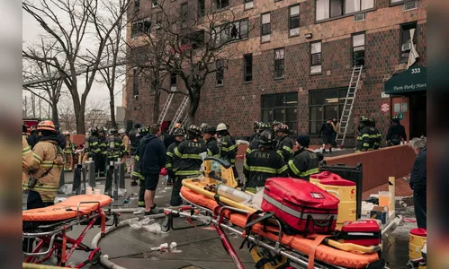 Incêndio em prédio de Nova York deixa ao menos 19 mortos