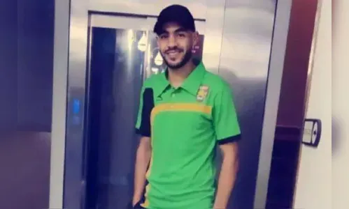 Jogador morre após pancada na cabeça durante partida