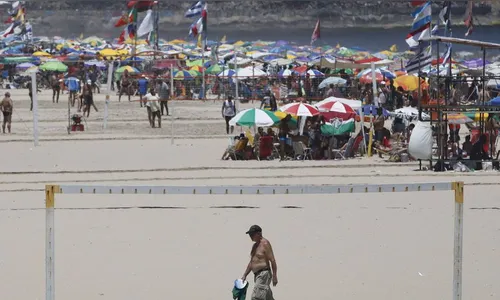 Litoral: apucaranenses e araponguenses testam positivo para Covid