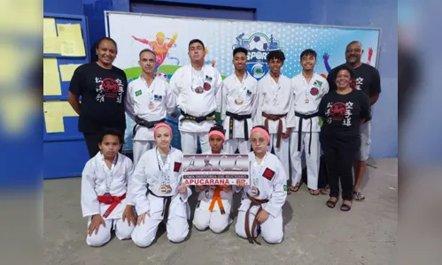 Lutadores de Apucarana se destacam em torneio de karatê