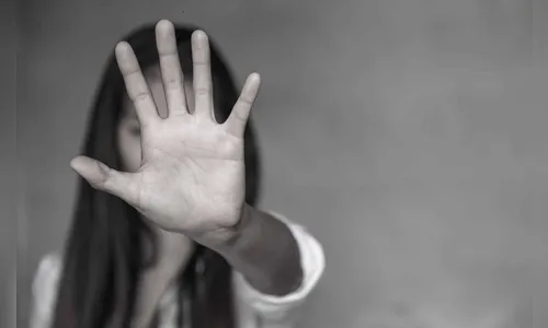 Marido agride mulher durante festa da virada