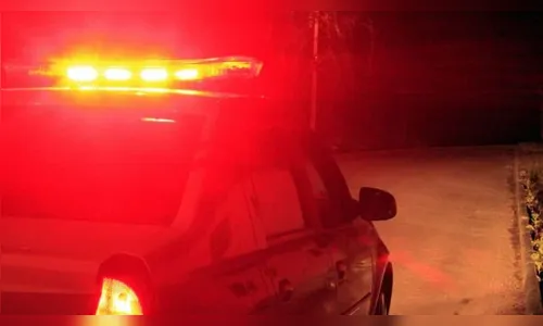 Marido arremessa mulher de carro em movimento em SC