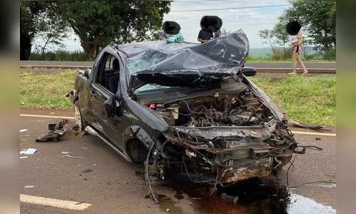 Motorista de 34 anos morre em capotamento na PR-323