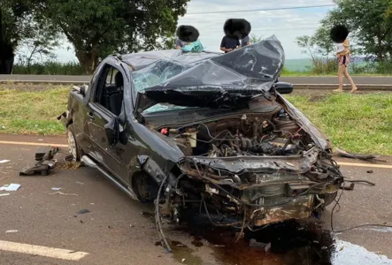 Motorista de 34 anos morre em capotamento na PR-323