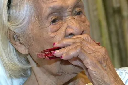 Mulher mais velha das Filipinas morre aos 124 anos