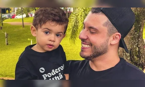 Murilo Huff publica foto com filho e encanta web
