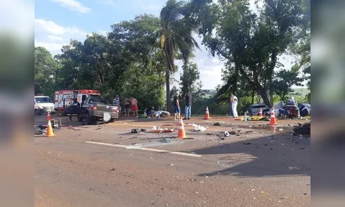 Mulher morre e 4 pessoas ficam feridas em batida na BR-369