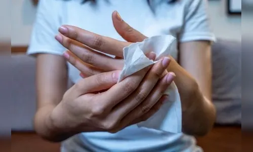 Ômicron: pele, unhas e lábios podem indicar sinais da doença