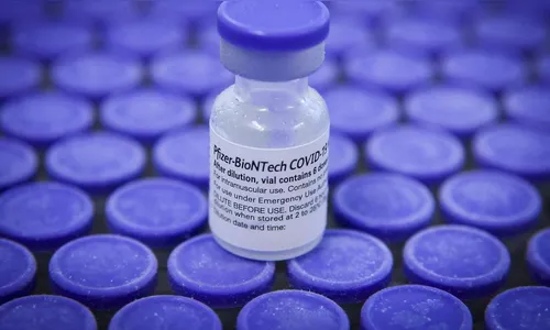 Pfizer: Israel começa testes com aplicação da 4ª dose