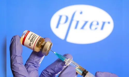 Pfizer diz que não vai negociar com governo de São Paulo