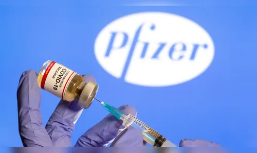 Pfizer diz que vacina contra ômicron já está em andamento