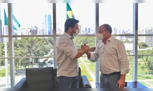 Prefeito Lauro Junior encaminha projetos de Jandaia