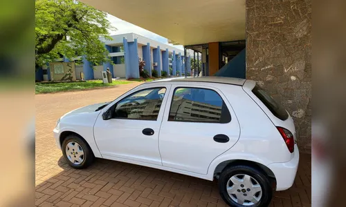 Prefeitura de Apucarana doa veículo para Associação LAR