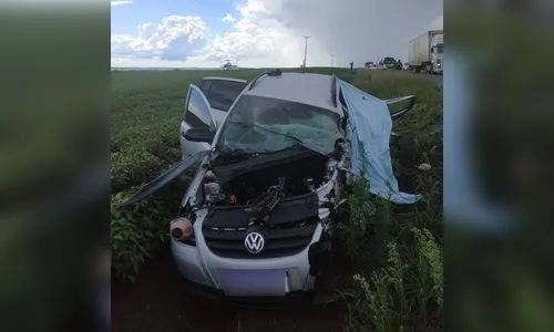 Acidente entre camionete  e carro deixa dois mortos no PR
