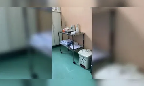 Sem cueca para dar sorte, jovem prende parte íntima em zíper