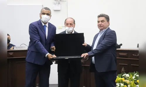 Sergio Onofre participa de homenagem à Sebastião Rompinelli