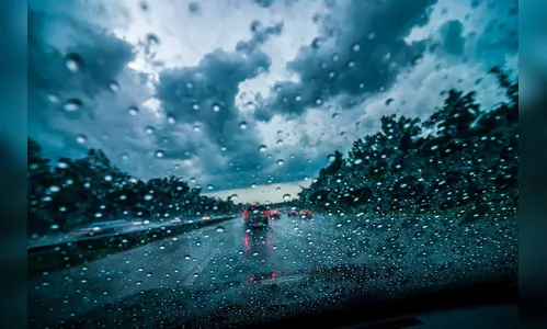 Simepar alerta para temporal no Paraná; assista