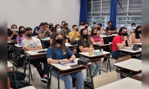 UEM retoma aulas presenciais das graduações nesta segunda