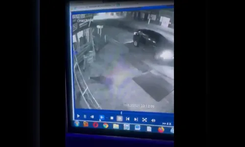 Vídeo: Advogado mata cachorro com tiro na cabeça e é preso