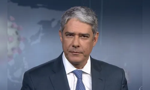 William Bonner testa negativo para Covid e mostra resultado
