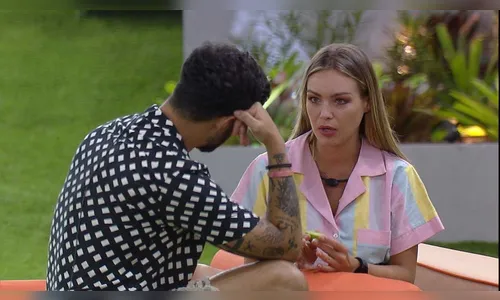 BBB 22: Rodrigo e Bárbara protagonizam briga durante a noite