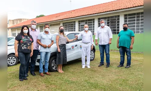 Cambira recebe carro do deputado estadual Dr. Batista