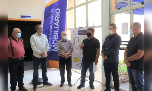 Prefeito Sergio Onofre visita Circuito Mobiliário