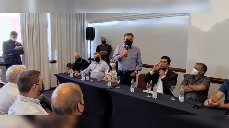 Imagem ilustrativa da notícia Senador Álvaro Dias assume a presidência do Podemos estadual