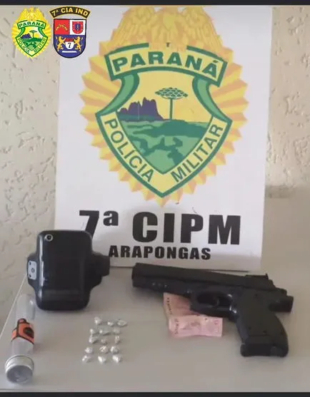 Adolescente é flagrado com pedras de crack em Arapongas