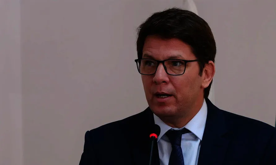 Mario Frias é cortado de viagem de Bolsonaro à Rússia