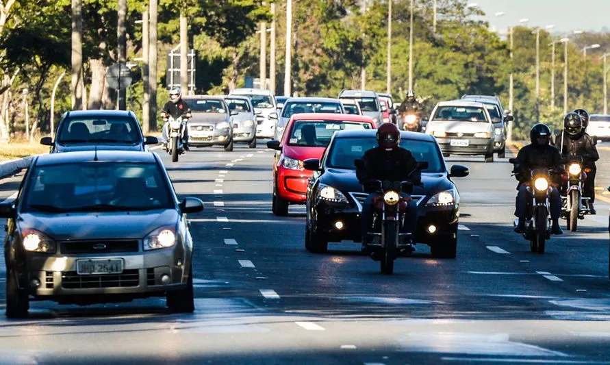 Motoristas poderão transferir carros pela CDT