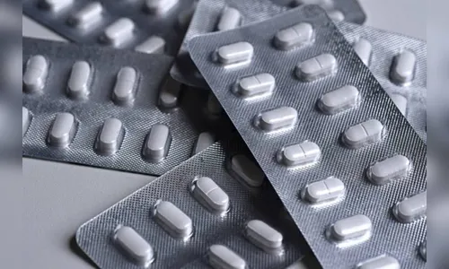 Anvisa analisa uso emergencial de medicação da Pfizer