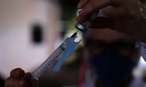 Apucarana segue imunizando contra covid nesta quinta (10)