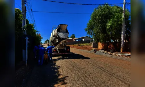 Apucarana urbaniza estrada que corta Vila Nova Ukrânia