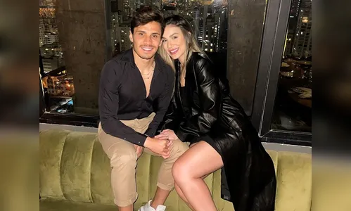 Bruna Santana e Raphael Veiga terminam o noivado