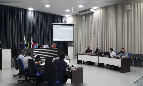 Câmara de Apucarana elege comissões no retorno do recesso