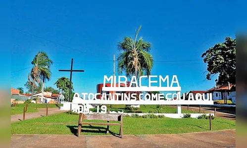 Homens invadem delegacia e matam família de suspeito