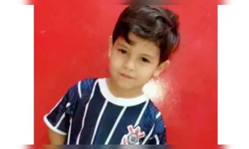 Menino de 4 anos morre após ser espancado por casal