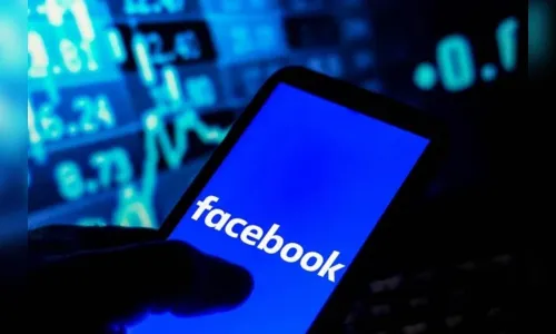 Meta, dona do Facebook, perde US$ 240 bi em um dia