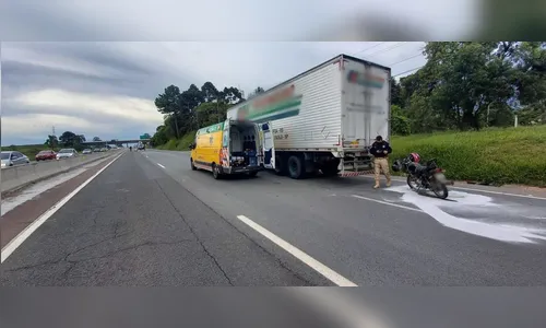 Motociclista morre após bater em caminhão na BR-376