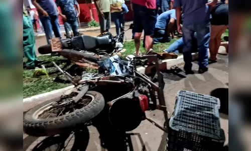 Motociclistas ficam feridos durante colisão em Borrazópolis